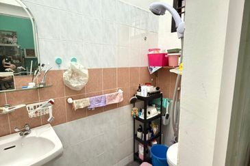 Taman D Utama Perling