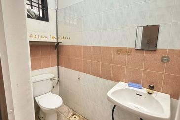 Taman D Utama Perling