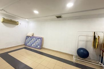 Taman D Utama Perling