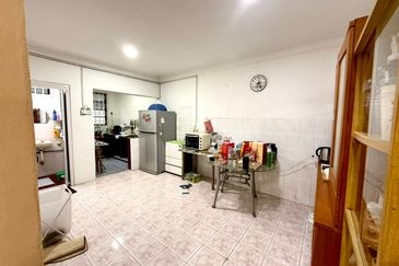 Taman D Utama Perling