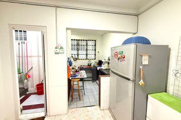 Taman D Utama Perling