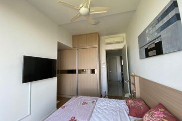 WaterEdge Residences