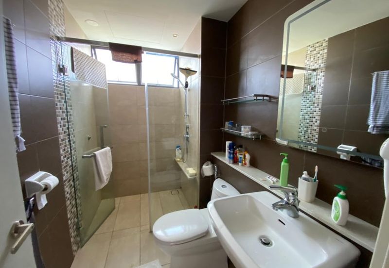 The WaterEdge Residences