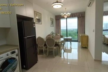 The M @ Medini Macrolink