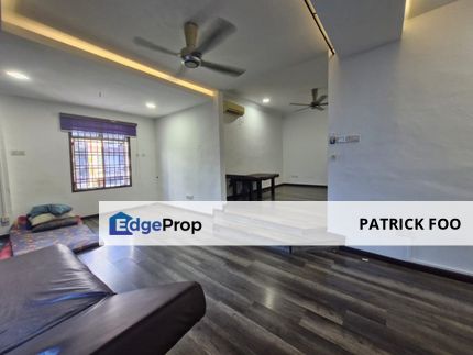 Taman Nusa Bestari / Double Storey House Corner Lot For Rent for Rental ...