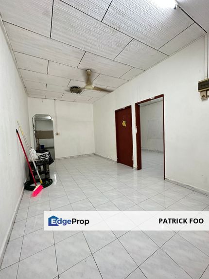 Kampung Baru Lima Kedai Low Cost Single Storey Terrace House Renovated Unit, Johor, Johor Bahru