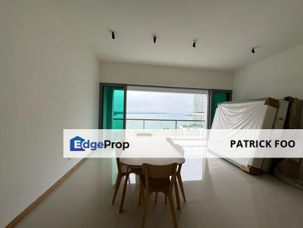 Southern Marina Residences 2+1 Bedrooms Partial Furnished Mid Floor, Johor, 