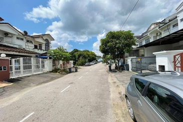 Bandar Baru Seri Alam