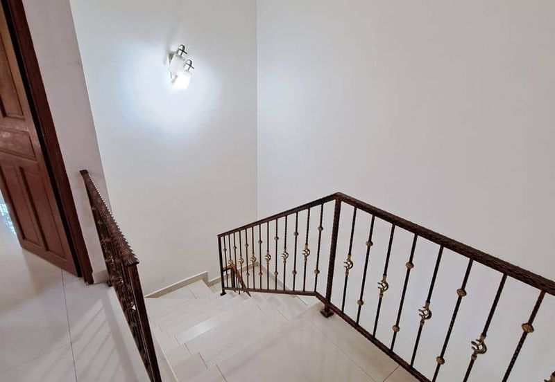 Taman Nusa Bestari 2