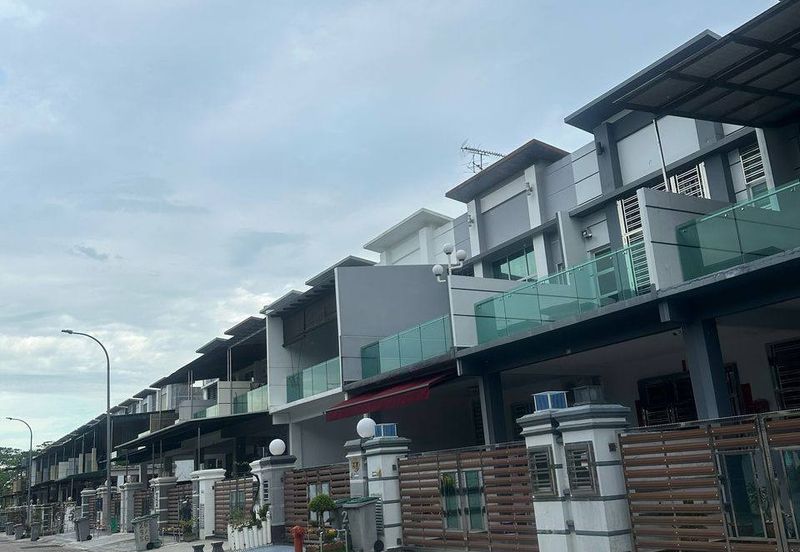 Taman Austin Heights