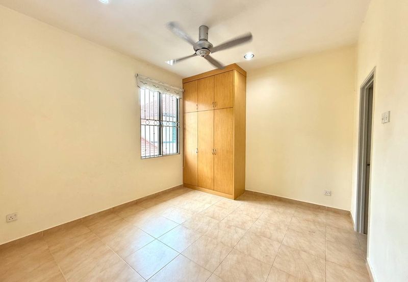 Taman Austin Heights