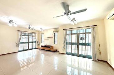 Taman Austin Heights