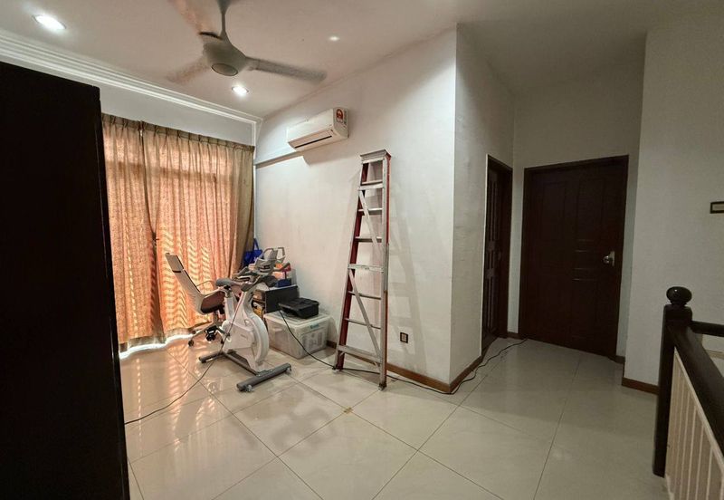 Taman Austin Heights