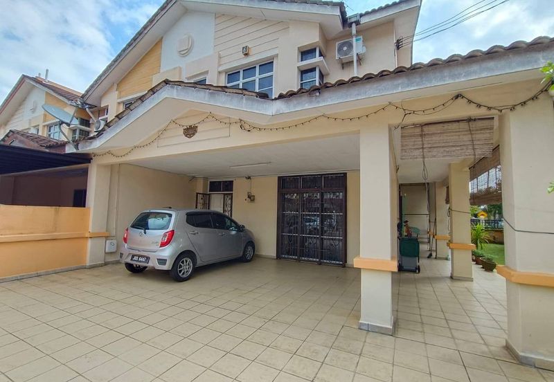 Taman Austin Perdana