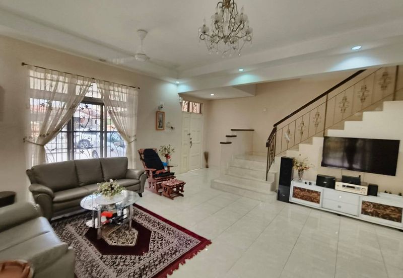 Taman Austin Perdana