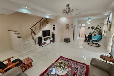 Taman Austin Perdana