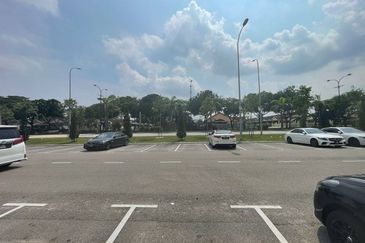 Crest @ Austin Emerald 1