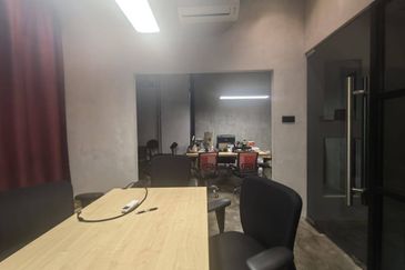 Taman Ekoperniagaan Double Storey Shop For Sale 