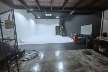 Taman Ekoperniagaan Double Storey Shop For Sale 