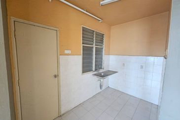 Villa Krystal, Bandar Selesa Jaya