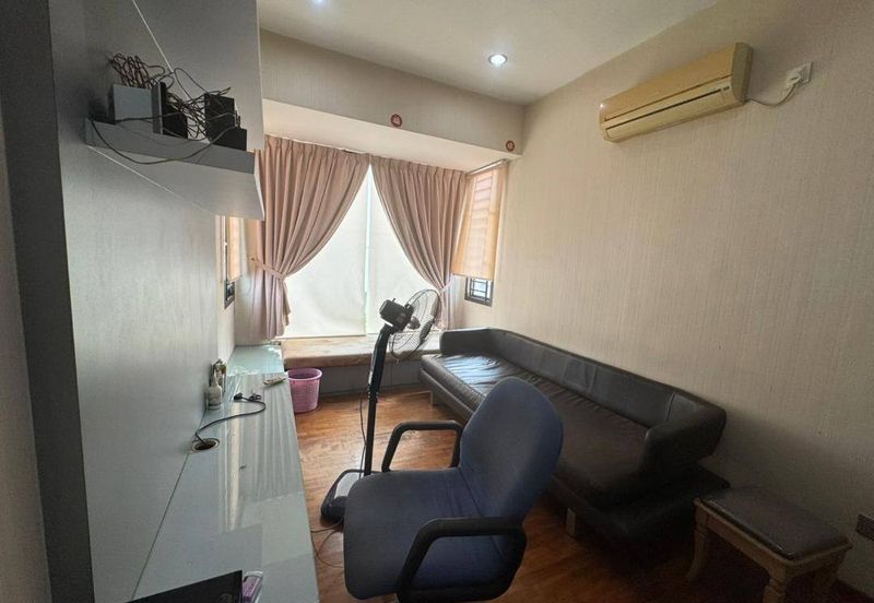 Taman Austin Heights