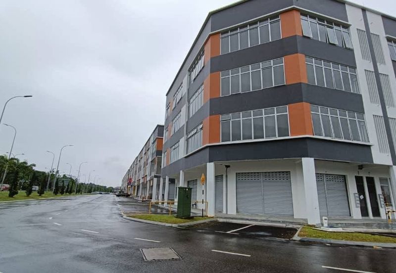 Crest @ Austin Emerald 2