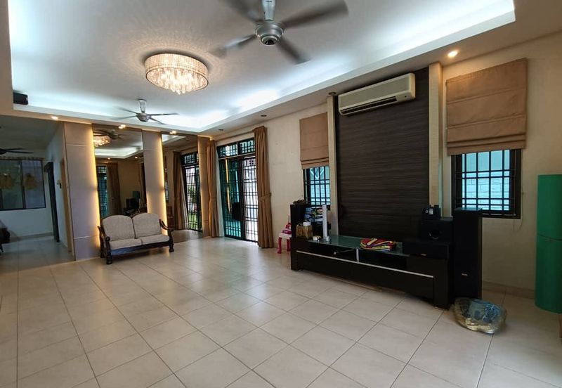 Taman Austin Heights