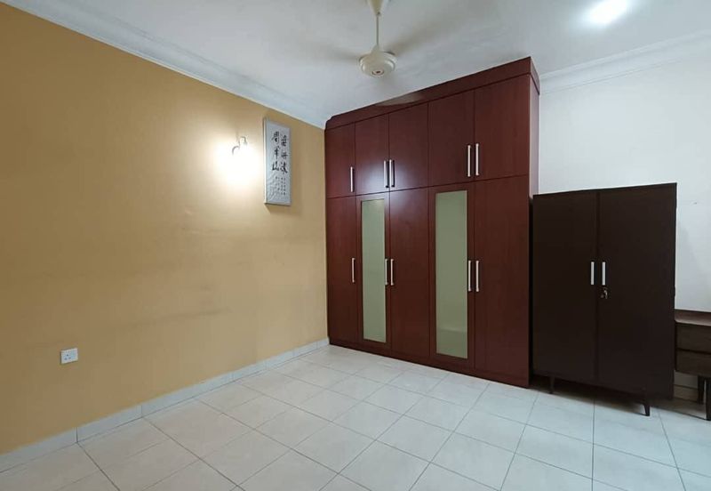 Taman Austin Heights