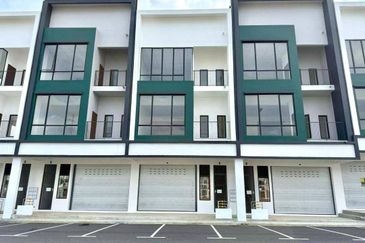 Crest @ Austin Emerald 2