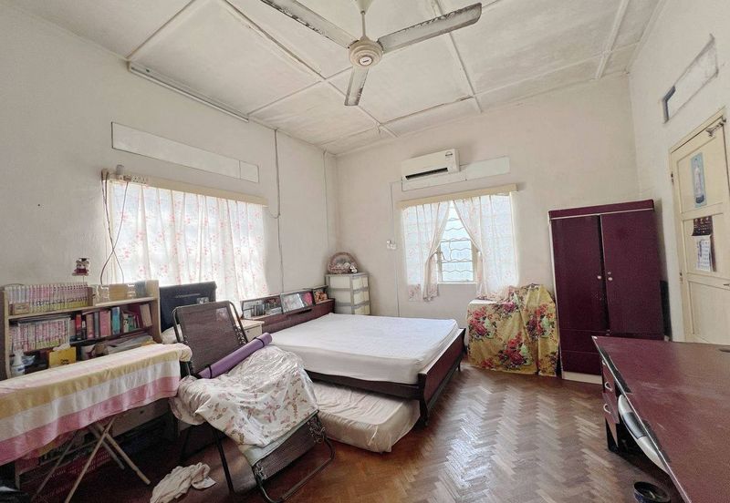 Straits View Jb Town Area Double Storey Bungalow