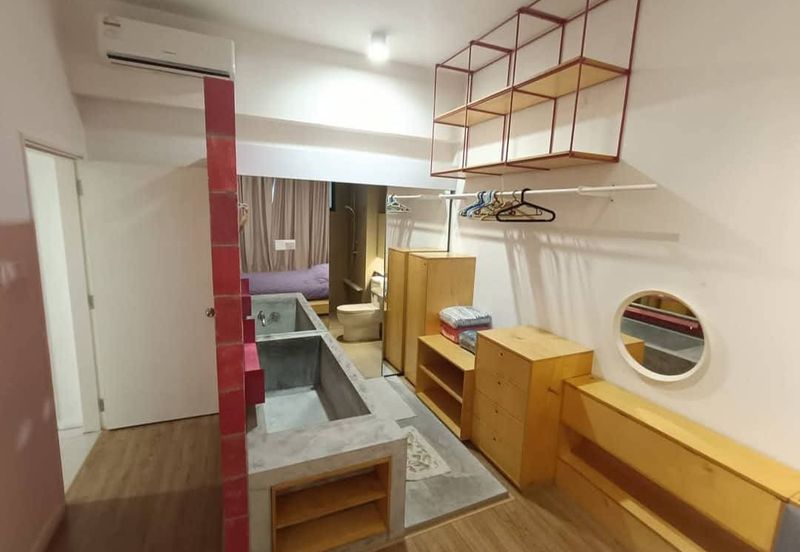 The WaterEdge Residences