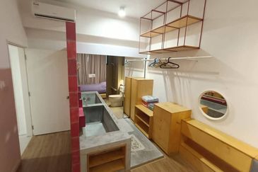 The WaterEdge Residences