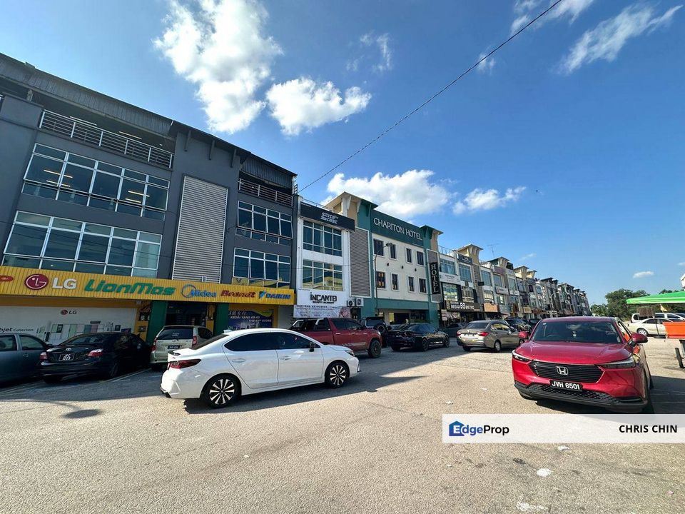 Taman Nusa Bestari 3 Storey Endlot Shop For Sale, Johor, 