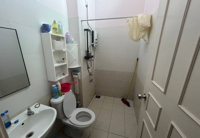 Taman Austin Heights