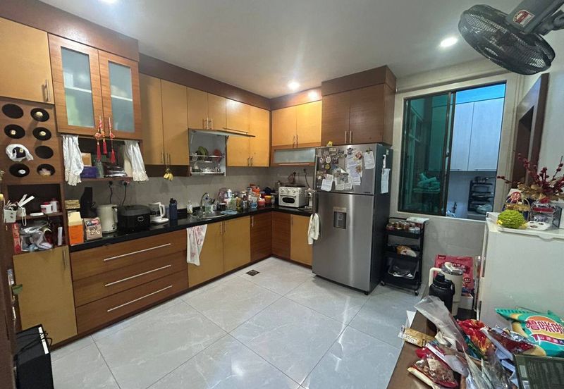 Taman Austin Heights