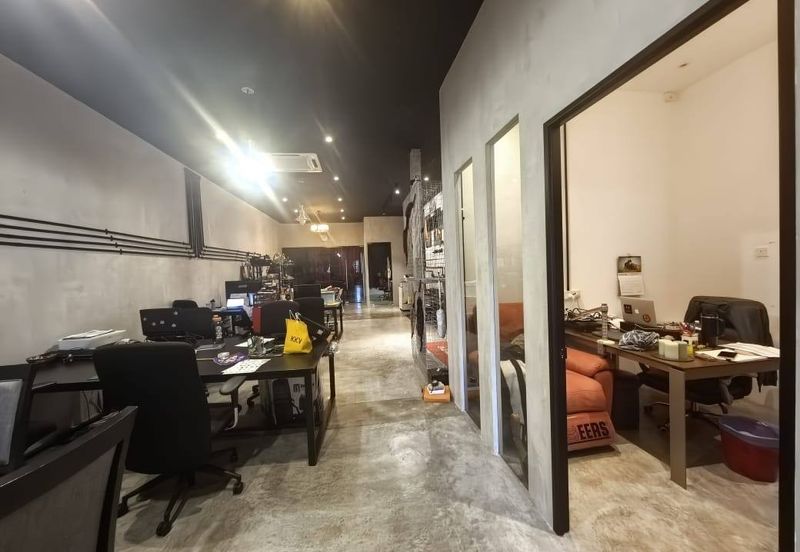 Taman Ekoperniagaan Double Storey Shoplot For Rent 