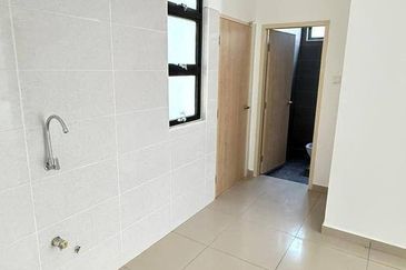 Taman Austin Mutiara Double Storey Cluster House for Sale