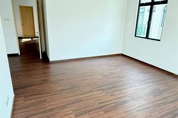 Taman Austin Mutiara Double Storey Cluster House for Sale