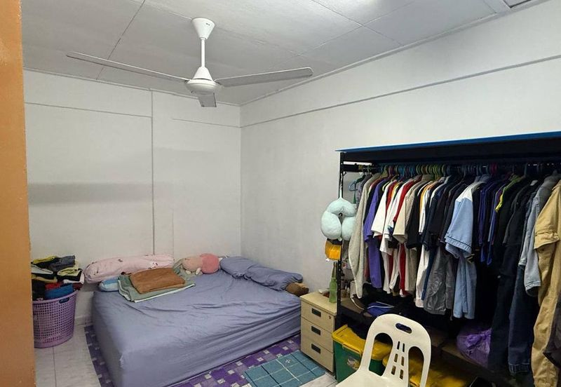 Sri Intan (Bandar Seri Alam)