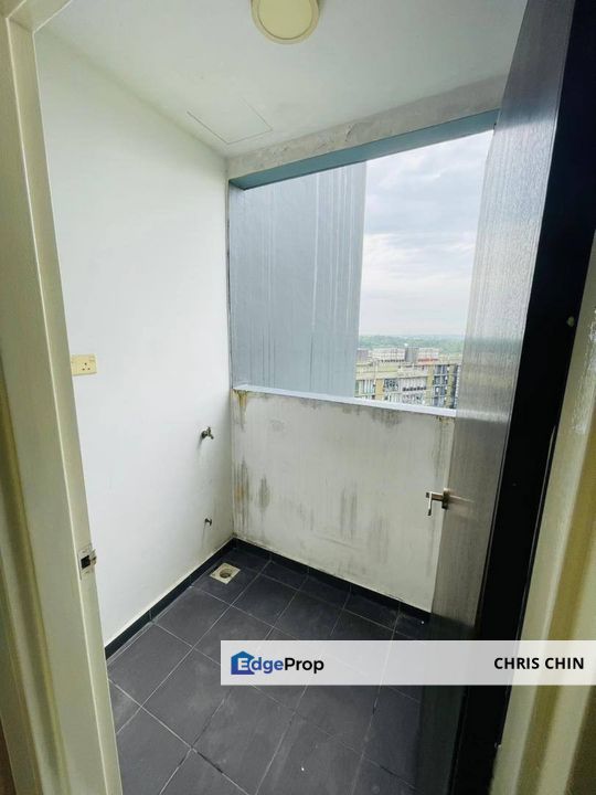 Sky Oasis @ Setia Indah 2 Bedroom Corner Unit For Sale , Johor, Johor Bahru