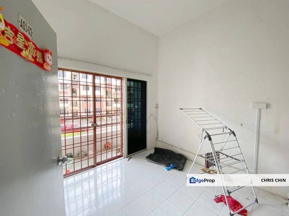 Bandar Sri Alam Town House Unit For Sale , Johor, Masai