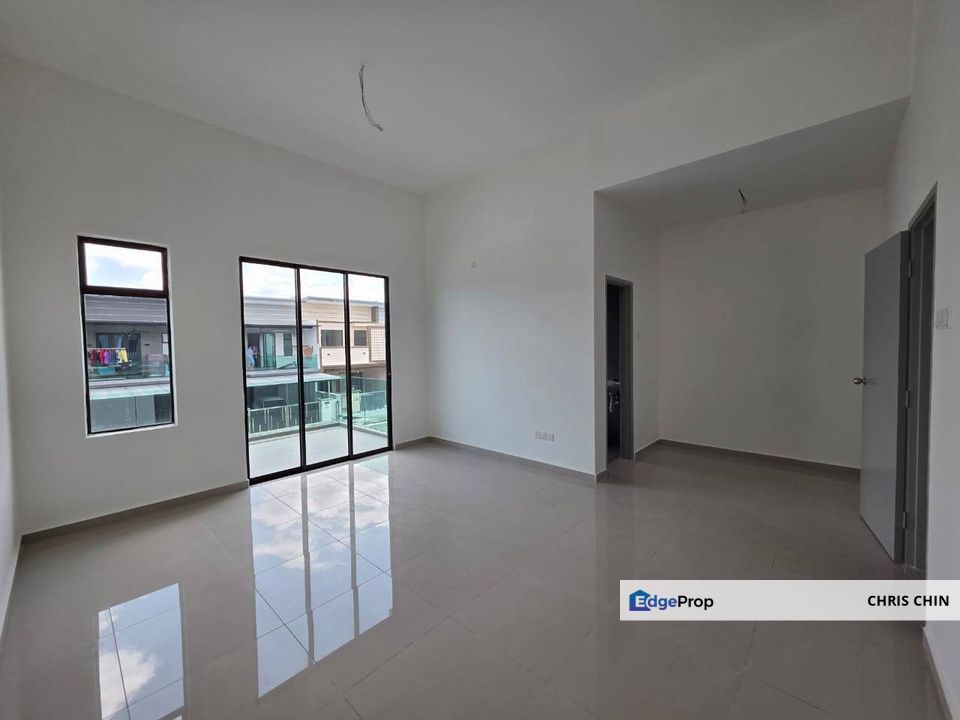 Taman Bestari Indah 2 Storey Terrace House For Sale , Johor, Ulu Tiram