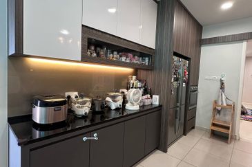 SETIA ECO PARK SETIA DUTA 46x85 FULLY RENOVATED Double Storey House For Sale