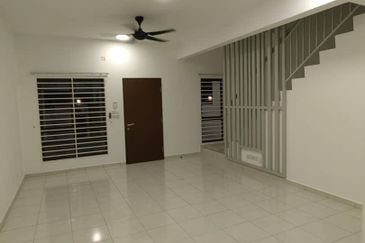 Jalan Setia Permai U13/42M