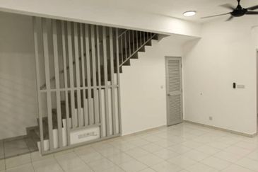 Jalan Setia Permai U13/42M