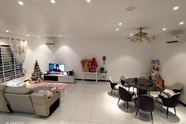 Anggun, Alam Nusantara