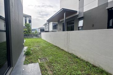 Dremien @ Eco Ardence