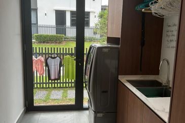 Dremien @ Eco Ardence