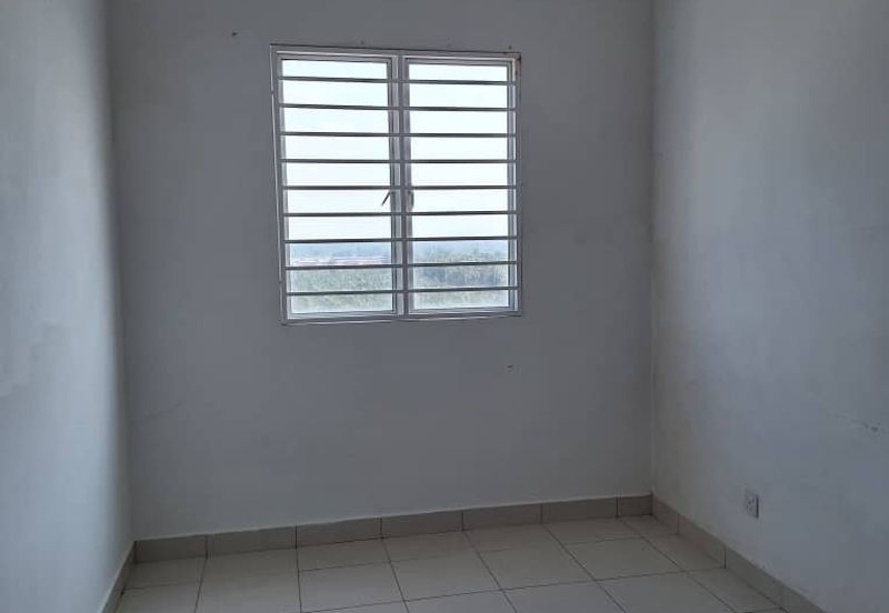 Azaria Apartment @ Bandar Paklands