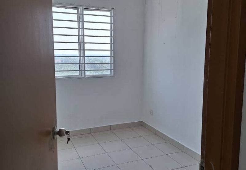 Azaria Apartment @ Bandar Paklands